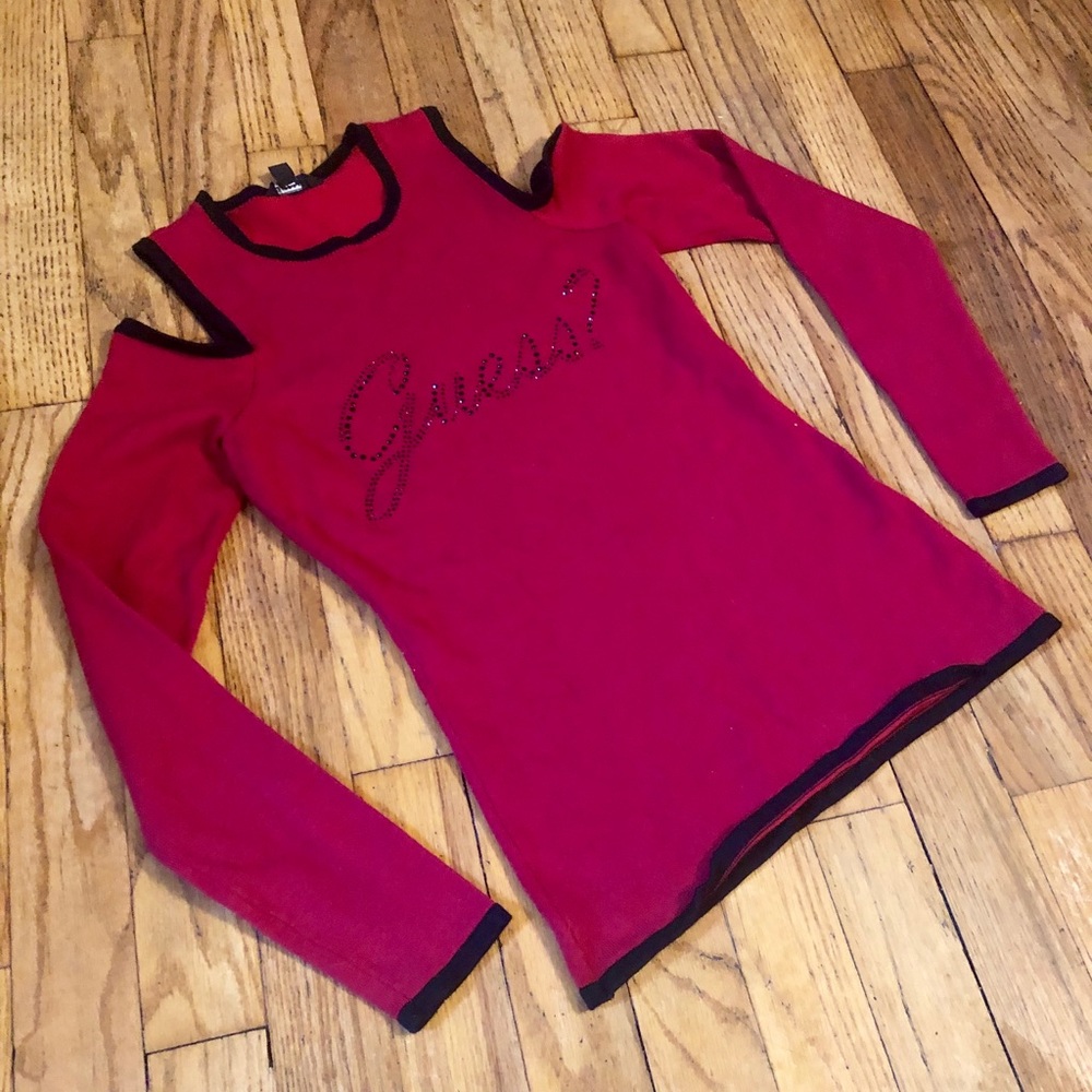 ❤️ GUESS COLD SHOULDER SWEATER❤️